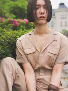 ヤー(YA) ストレートボブ