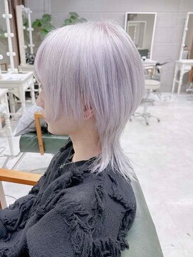 デイズ(days) シルバーカラー ウルフマッシュショート ブリーチカラー