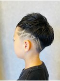 キッズ小学生中学生メンズツーブロック刈り上げバリアート