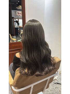 グラフィーサッポロ(Graphy sapporo) オリーブグレージュ ヨシンモリ 韓国ヘア