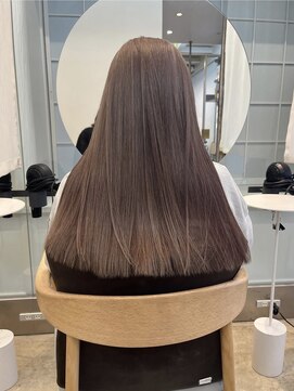 シキ 渋谷(siki) ベージュカラー/ブリーチなしダブルカラー/赤み消し/渋谷/原宿