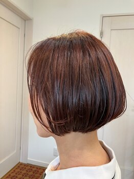 ぺコラの写真/経験豊富なスタイリストが、あなたの魅力を引き出すスタイルをご提案!再現性も高く、朝のセットも楽々に♪