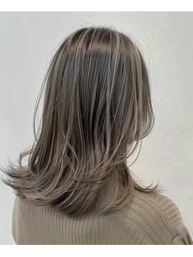 ネックス 表参道本店(nex) デザインカラーレイヤーカットウェットヘアオリーブベージュ白髪