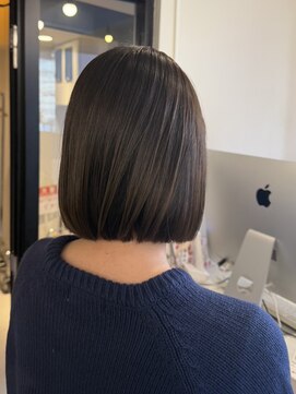 アコロン 吉祥寺(acoron.) 指通りが変わるツヤボブ×吉祥寺