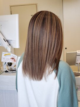 コソラ(KOSORA) ベージュハイライト