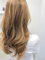 ヘアーアンドアート ルミナ(HAIR&ART LUMINA)&nbsp;外人風イエローベージュなハイライツ【sasaki】