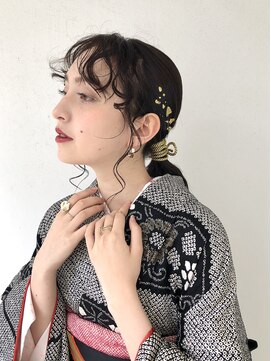 トルネード(TORNADO) 卒業式　成人式　振袖　袴　着付け　ヘアセット　金箔ヘア☆