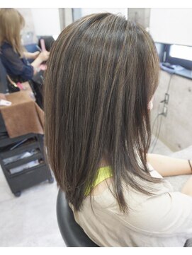 ヘアテリア リュウ 大塚(hair teria ryu) 白髪ぼかしにも◎繊細ハイライト×赤み除去オリーブカラー