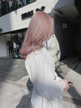ベレーザシェルト(Beleza scelto) ミルクティーピンクシースルーバンクロブヘアアッシュピンク