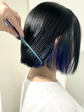 インスヘアー 梅田(INCE HAIR) mini bob × nayv blue