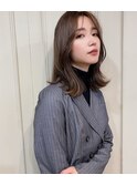 ココアベージュくびれレイヤークアンクヘア