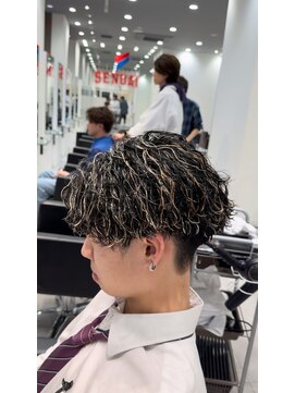 オーシャントーキョー 仙台(OCEAN TOKYO) ハイライト波巻きパーマ