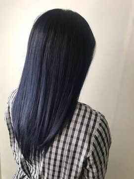 ライフ 住道店(Lyfe) レイヤーカットブルーブラック_ウェットヘアデザインカラー_179