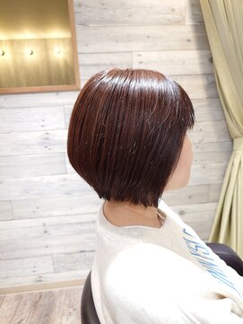 ジーナ(ZINA) サラサラ前下がりショート