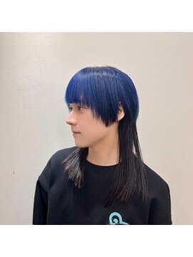 ラベスト バイ セロ 池袋メトロポリタン前(LOVEST by CERO) コバルトブルー