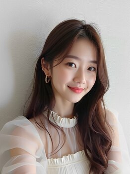 クレビアテン(CreBiA ten_)の写真/【名駅/徒歩3分☆】トレンドスタイルや顔周りの韓国レイヤーカットは経験豊富なスタイリストにお任せ◇