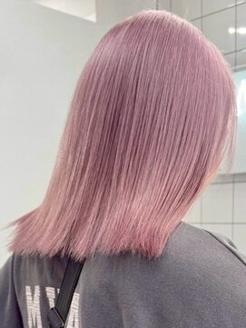 ウィコ 新宿(WICO) ホワイトピンク[新宿駅/ホワイトブロンド/イメチェン/美髪]