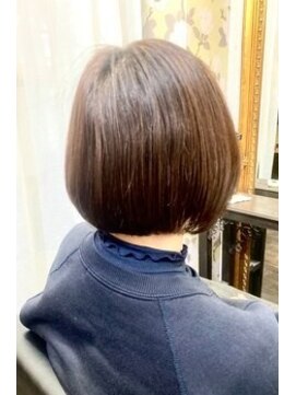 テテクルー(tete et clou) ツヤツヤ仕上げ 水素デジタルパーマ