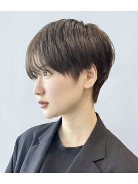 ブロッサム 東久留米店(Blossom) 30代40代50代◎大人ショート×前髪あり丸み