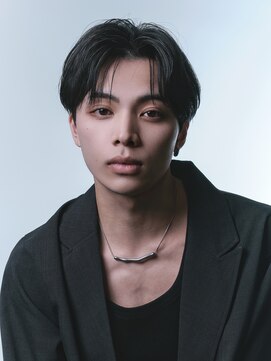 アンサー 原宿(ANSWER) メンズ髪質改善縮毛矯正シースルーセンターパート韓流ヘア