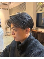 ビハインドザカーテン(BEHIND THE CURTAIN)&nbsp;【セットが簡単】ナチュラルな雰囲気のセンターパート