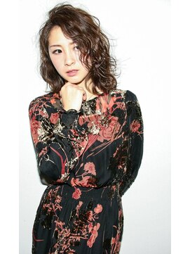 ヘアーアートシフォン 池袋西口店(Hair art chiffon) ブルージュのアシメで似合わせカットヴェールウェーブ 池袋