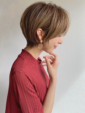 アヴァロン(AVALON) 30.40代にオススメ×丸みのあるひし形ショート◎