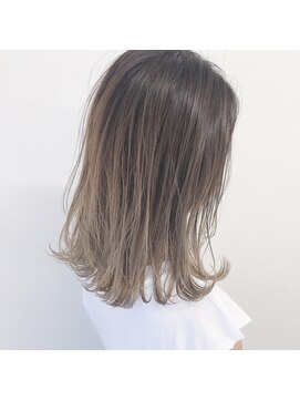 ガーランドウメダ(Garland umeda) リラックスウェーブ＿ミディアム＿000637