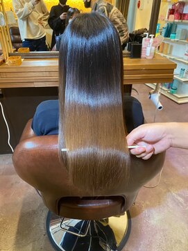 リリアン(Ririan) 【橋本】オリジナル髪質改善トリートメントで極上の艶を☆