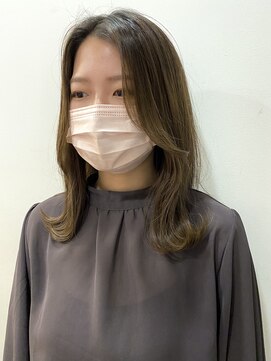 ツイギー 千舟店(TWiGGY) くびれヘア×センターパート