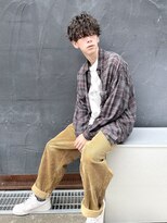 アカ(ACA)&nbsp;ツイストスパイラルパーマメンズパーマメンズマッシュ札幌大通