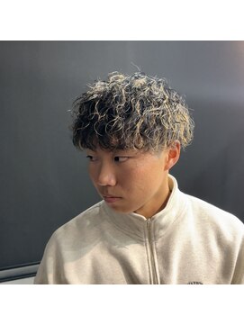 スキル(SKILL) 波巻きパーマ／ハイライト