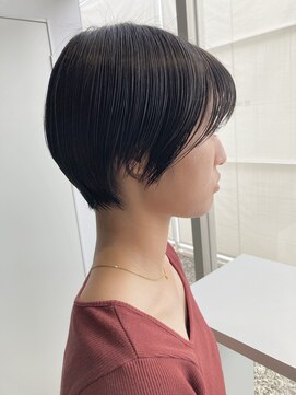 ビーヒアナウ 金沢県庁店(BE HERE NOW) compact short  style