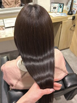 フォルテステラ(FORTE STELLA) ツヤ髪スタイル