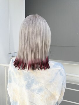 いろあそび 八王子 ホワイト×ブラック×レッド