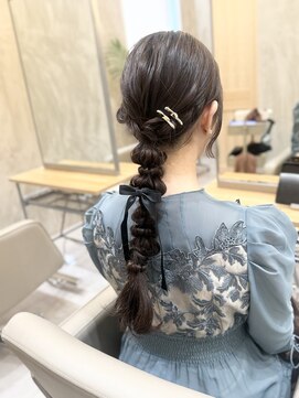 ジーナ 新宿(Zina) 編みおろしお呼ばれヘア