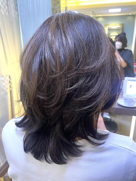 ルプル バイ フェイス 磯子(L'pul by face) ひし形シルエットくびれレイヤー　× オリーブブラウン