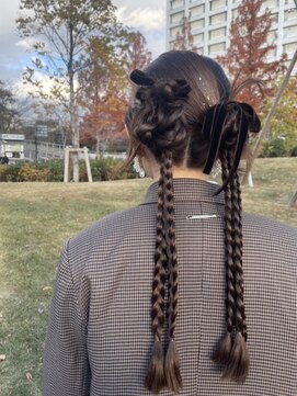 ミュー(miyuu) ライブや結婚式に♪人気上昇のツインカチモリヘア