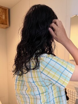 セミウェットウェーブ透け感立体感ゆるふわロングヘア