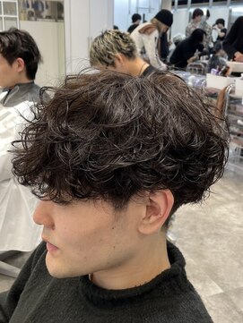 フィフスパーク(fifth PARK) 渋谷シャドウパーマ波巻きスパイラル束感fifth色気メンズカット