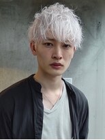 ネハス 名古屋栄店(nehus.)&nbsp;MEN’S HAIR/サーフカール/刈り上げセンターパート/ブリーチ