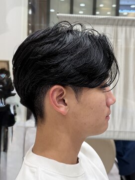 ユニックス ララポート豊洲店(UNIX Salon&Spa) 前下がりセンターパート/ニュアンスパーマ/豊洲