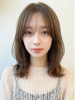 メラク バイ コア(Merak by CoRe.gn) 韓国風くびれミディ透明感オリーブベージュレイヤー夏カラー