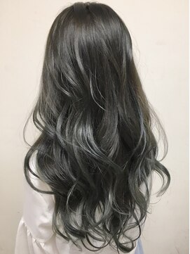 ラックスビー オオサカ  梅田茶屋町店(LUXBE OSAKA) ダークグレーアッシュ by AKI【LUXBE 大阪梅田茶屋町店】