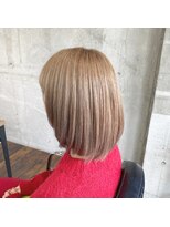 ガルボ ヘアー(garbo hair) #ケアカラー #ことりベージュ #フェミニンボブ #ハイトーン