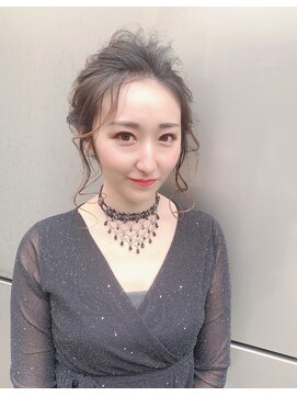 ニューラインギンザ(New-Line 銀座) 《New-Line 代表YUTAKA》ニュアンス抜け感パーティシニヨン