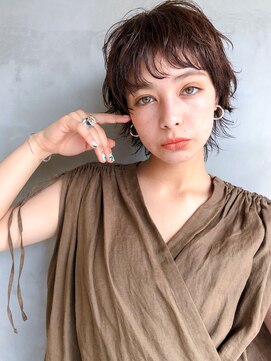 クリーム(CREAM) アッシュブラウンネオウルフショート