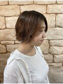切りっぱなしショートボブ