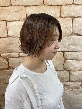 マギーヘア(magiy hair) 切りっぱなしショートボブ