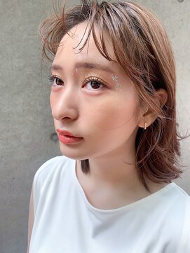 アイティー バイ アルバム 中野店(IT by ALBUM) アッシュベージュ_アースカラーくびれヘアツートンカラー_29102